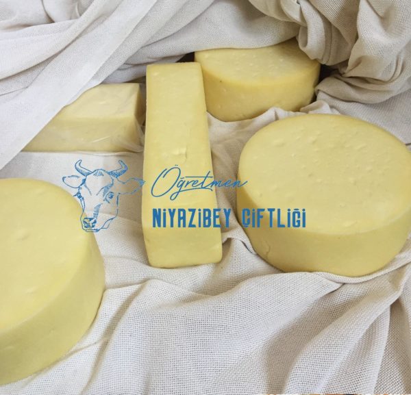 Niyazibey Doğal Taze Kaşar Peyniri 500 gram